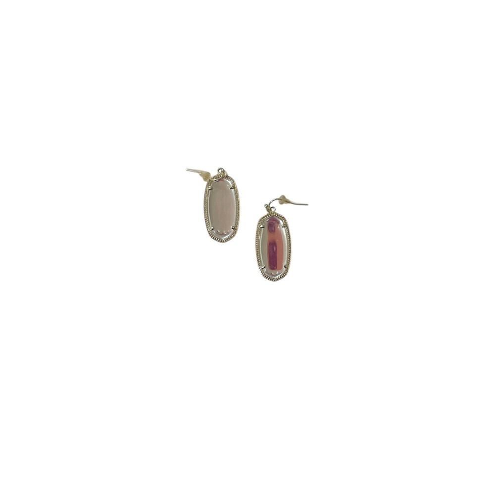 Elegant Gold and Pink Oval Earrings